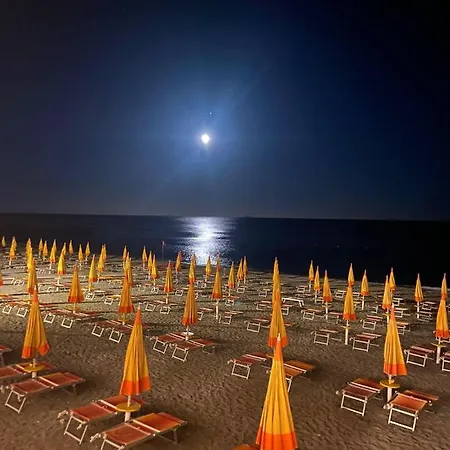 The Dream - Seafront Loft شقة جيارديني ناكسوس